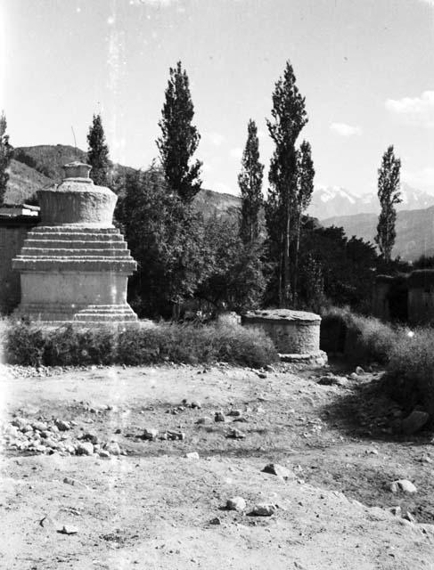 Chorten at Panamik with poplar trees around