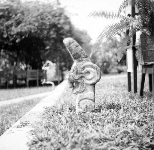 Profile of jaguar pedestal sculpture