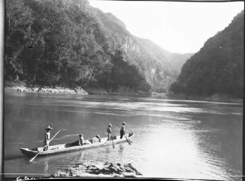 Views of Mexicans - Mahagony