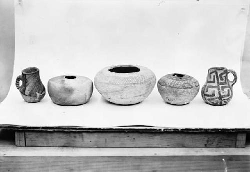 Mancos black on white pottery vessels from Pueblo II horizons