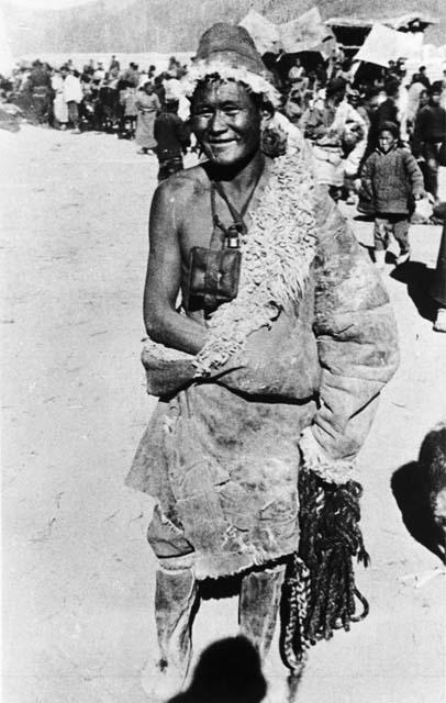 Nomad in the marketplace of the monastery