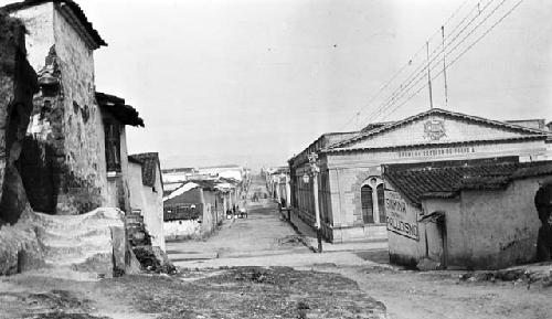 Street near la Buena Vista