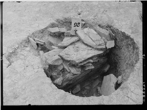 Pit 98, grave structure exposed