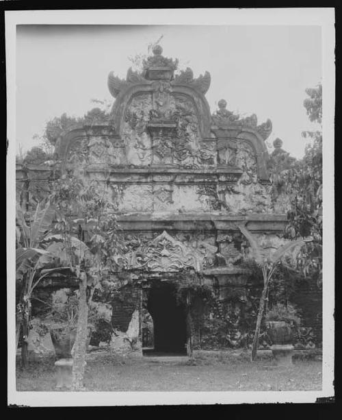 Building in rural jungle setting