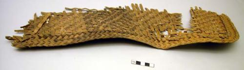 Basketry fragment, twilled rush matting--8-strand braid selvage