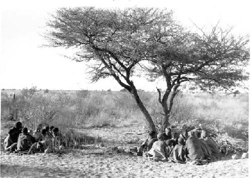 [No folder title]: Oukwane's group and “visiting group," sitting apart near Oukwane's tree