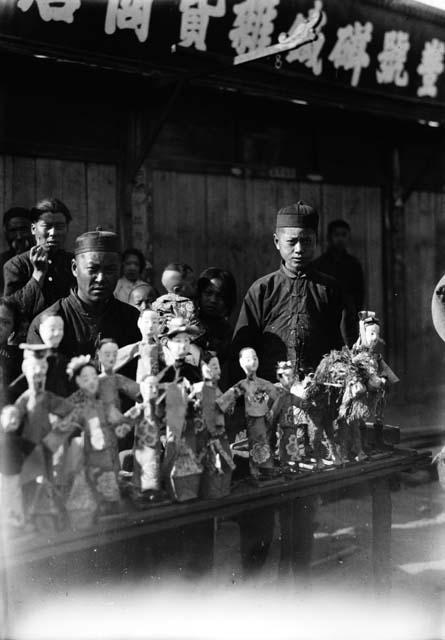 Doll Peddler and children