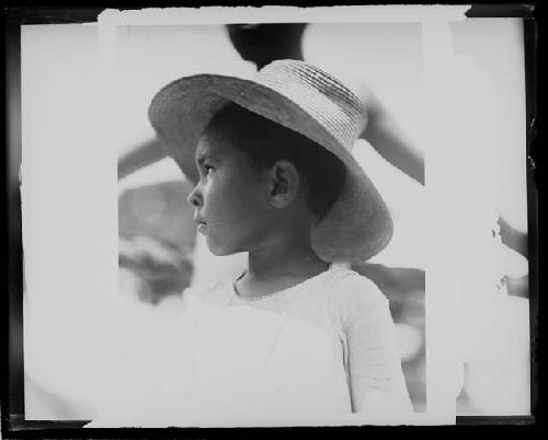 Child with hat