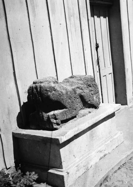 Chacmool and companion carving (in National Museum, San Salvador, Salvador)