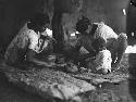 Women making pottery, House of Lorenzo