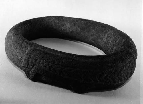 Stone collar