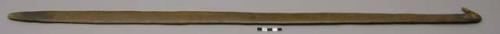 Spear thrower, straight lath form