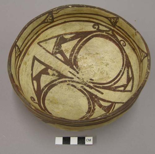 Bowl, polacca polychrome style c. int: Zuni rain bird design; ext: linear design