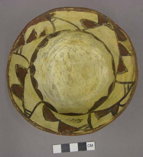 Bowl, polacca polychrome style c. int: linear design; ext: slipped, no design. 6