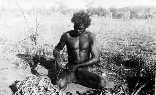 Preparing for the Tjitjingalla Corrobboree, Armenta Tribe