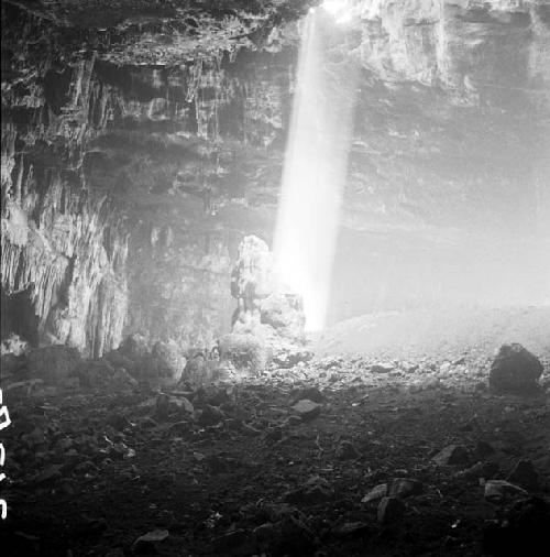 Inside Pastun cave in Jebel Baradost near Rowandiz