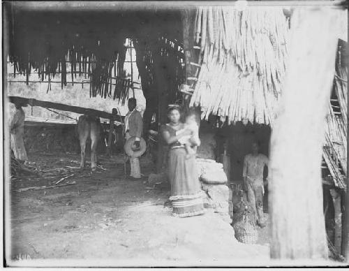 Native trapeche and still near Copan