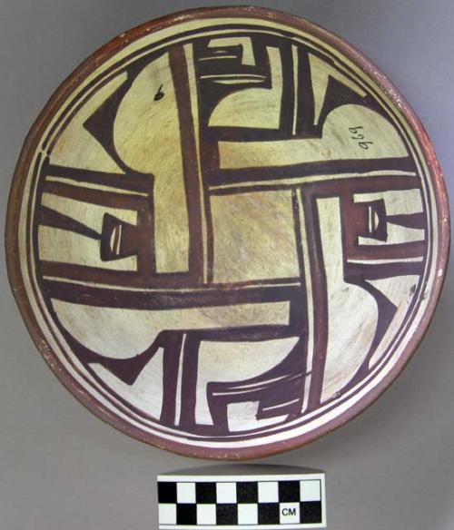 Bowl, polacca polychrome style c. int: linear design; ext: slipped, no design. 8