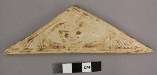 Triangular pottery tile; Katsina name: Hue