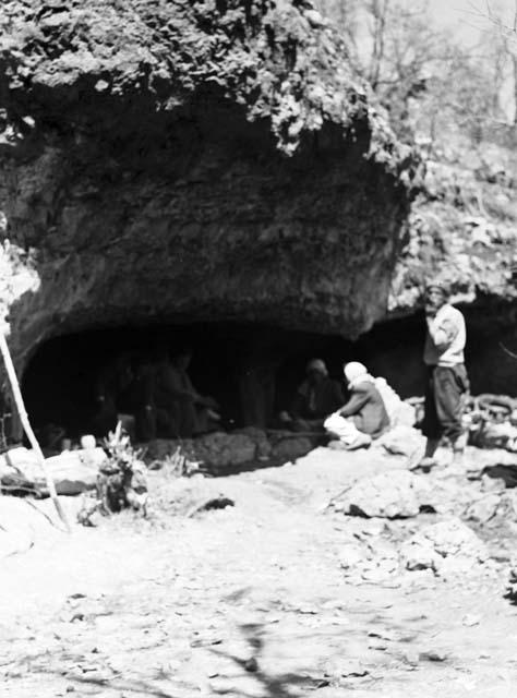 Pastun cave, Jebel Baradost near Rowandiz