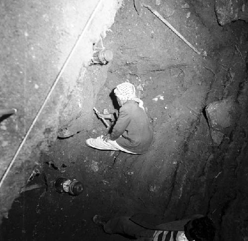 Shergati excavating in Patun cave on Jebel Baradost near Rowandiz