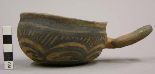 Ladle, Polacca polychrome style c. int: splatter design; ext: zuni rain bird