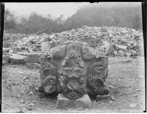 Altar M - head in place - south side