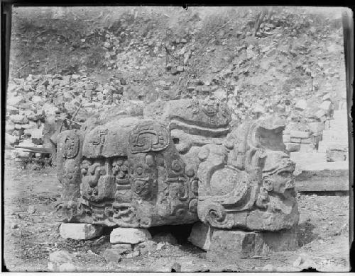 Altar M - head in place - north side