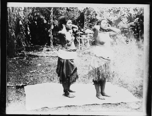 Siva dancers - two women