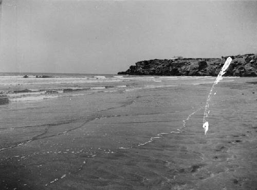 Excavation of Ashakar cave sites, Tangiers, Cape Ashokor