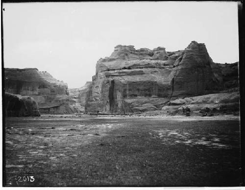 Canon de Chelly, looking towards mouth of Del Muerto, last Gap