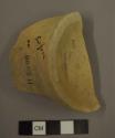 Ring base potsherd