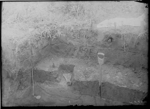 Excavation Pit, Hrabik B site