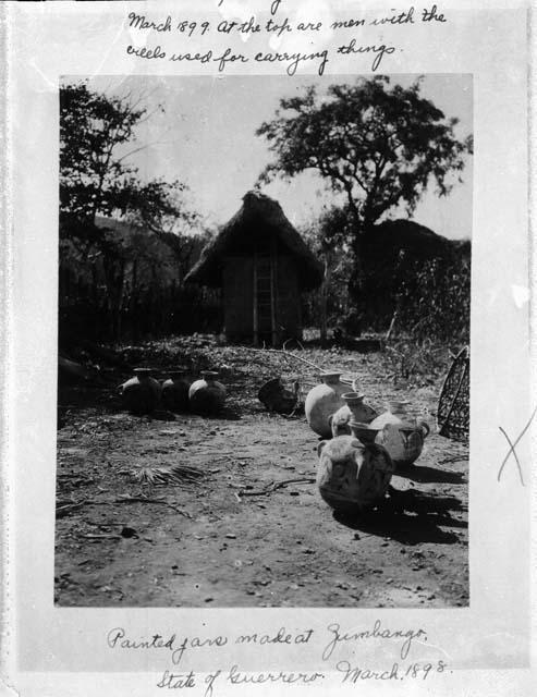 Painted jars at Zumpango