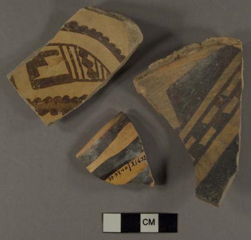 38 selected potsherds