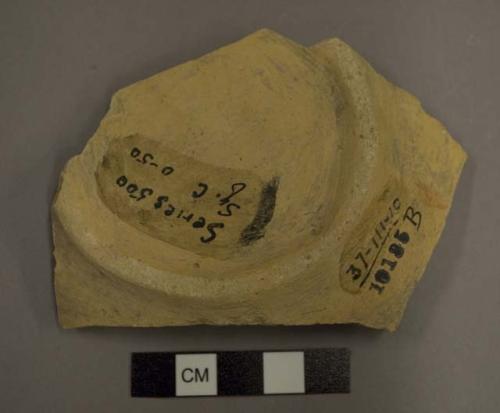 Ring base potsherd