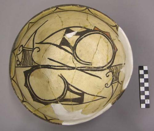 Bowl, polacca polychrome style c. int: Zuni rain bird design; ext: slipped, no d