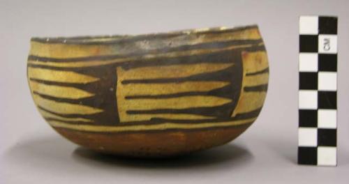 Bowl, polacca polychrome style c. int: splatter design; ext: linear design. 12.5