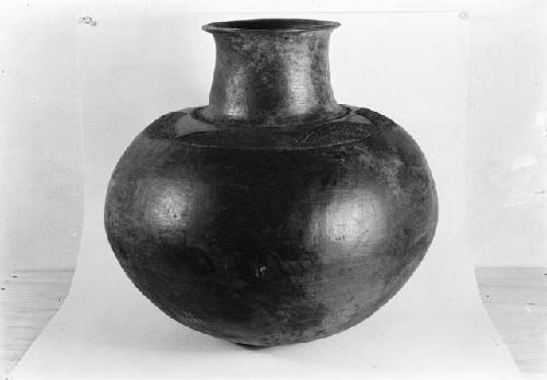 Water jar, pottery