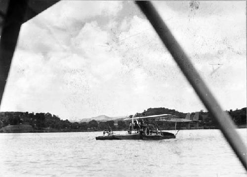 Lindberghs gassing plane