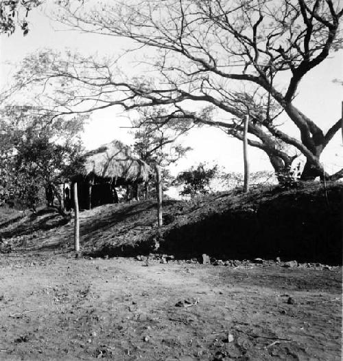 Workmen's shelter at El Cauce