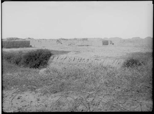 Section south of main building of Bandelier group