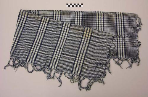 Utility cloth (tzute)