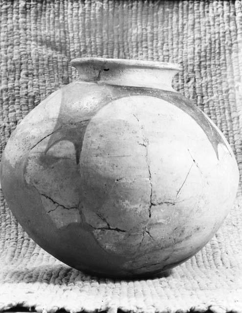 Polychrome pottery jar from grave 6, number 42