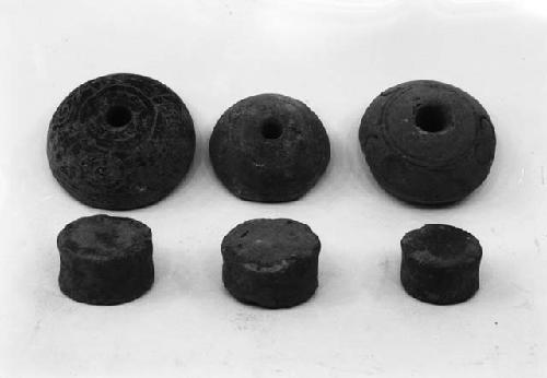Spindle whorls and gaming pieces