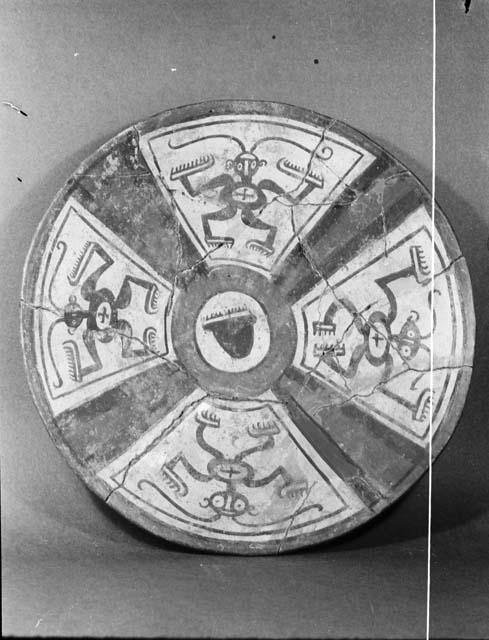 Polychrome plate with ring base, from grave 2, number 102