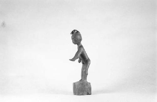 Dance guardian figure