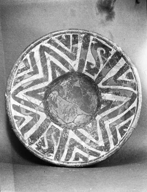 Polychrome flaring bowl with ring base from grave 13, number 22