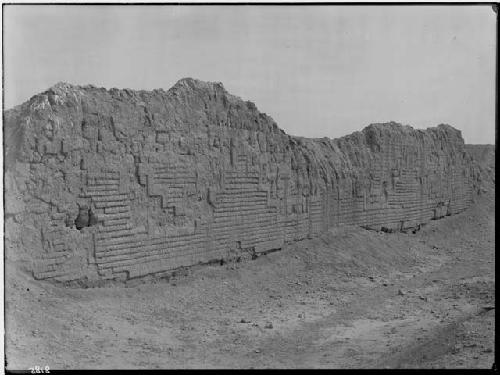 One of the decorated walls of the Tschudi group