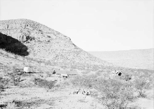 Camp in Hueco mountains